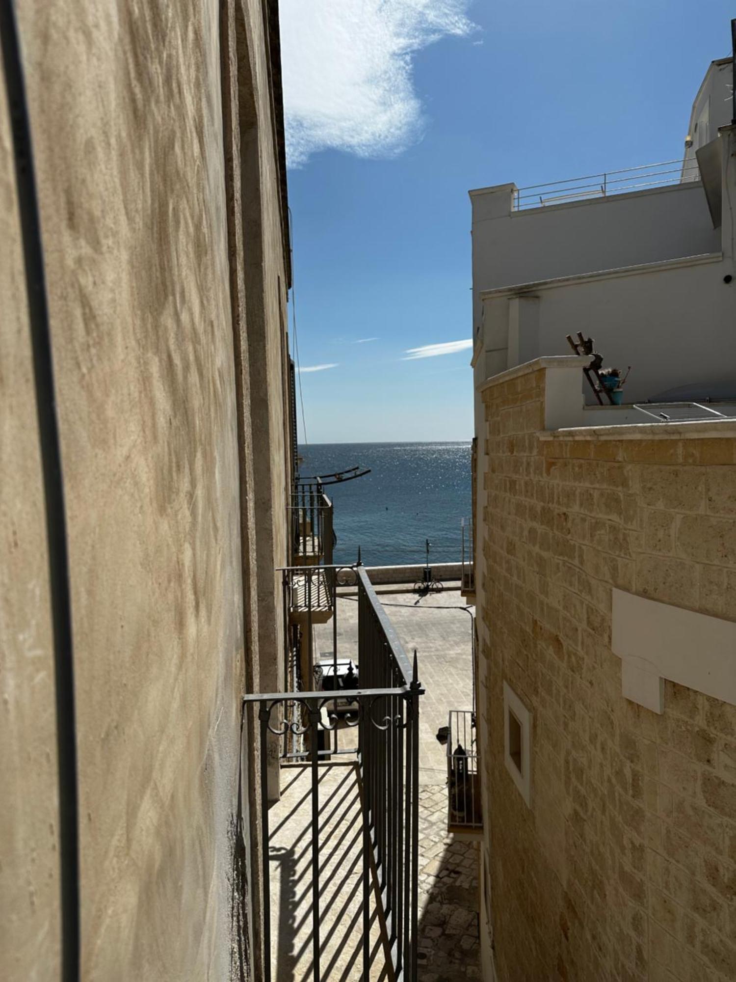 Casa Vacanze San Salvatore Centro Storico Monopoli Extérieur photo