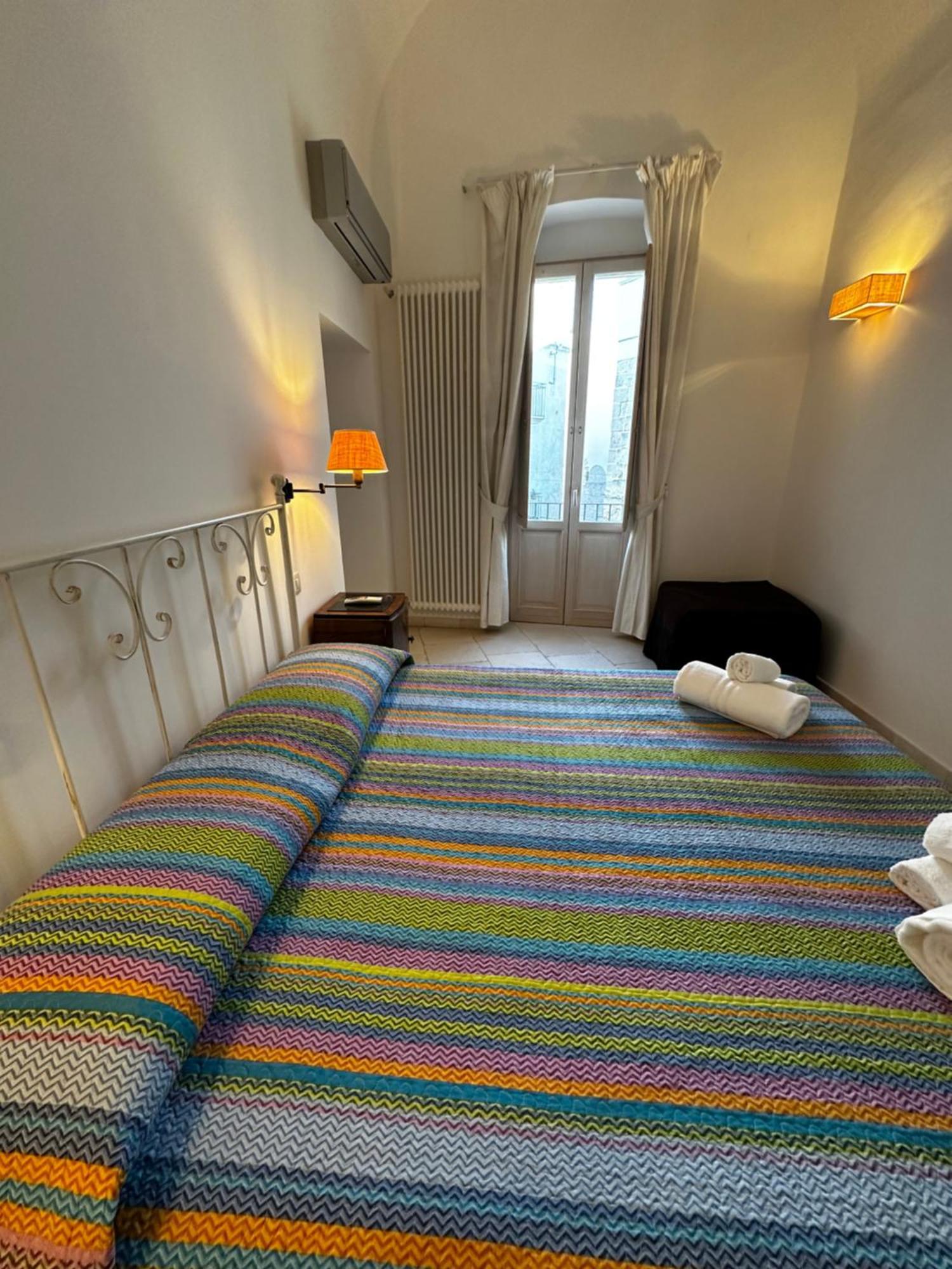 Casa Vacanze San Salvatore Centro Storico Monopoli Extérieur photo
